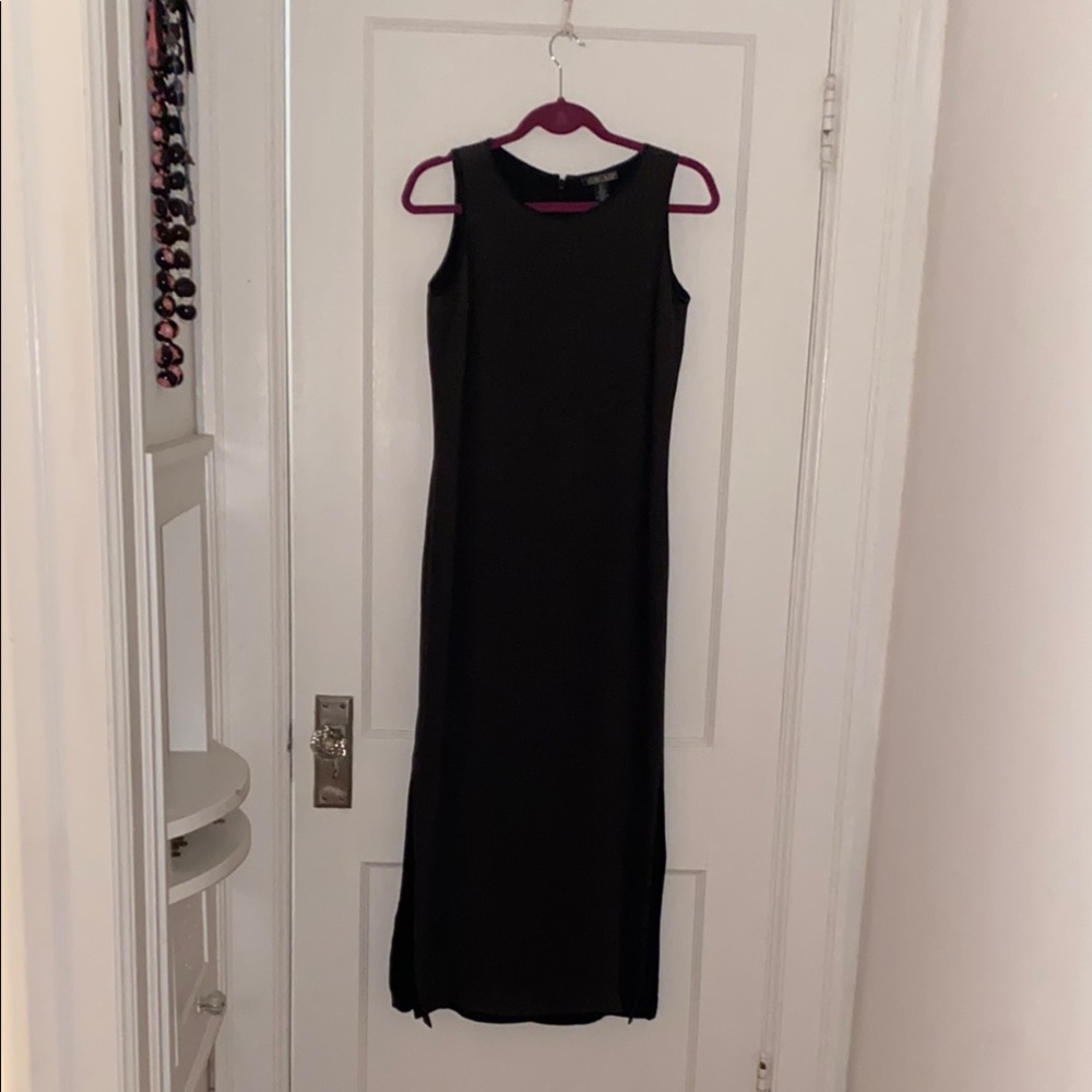 Elegant Dark Gray and Cream Sleeveless Silk Maxi Dress with Side Slits